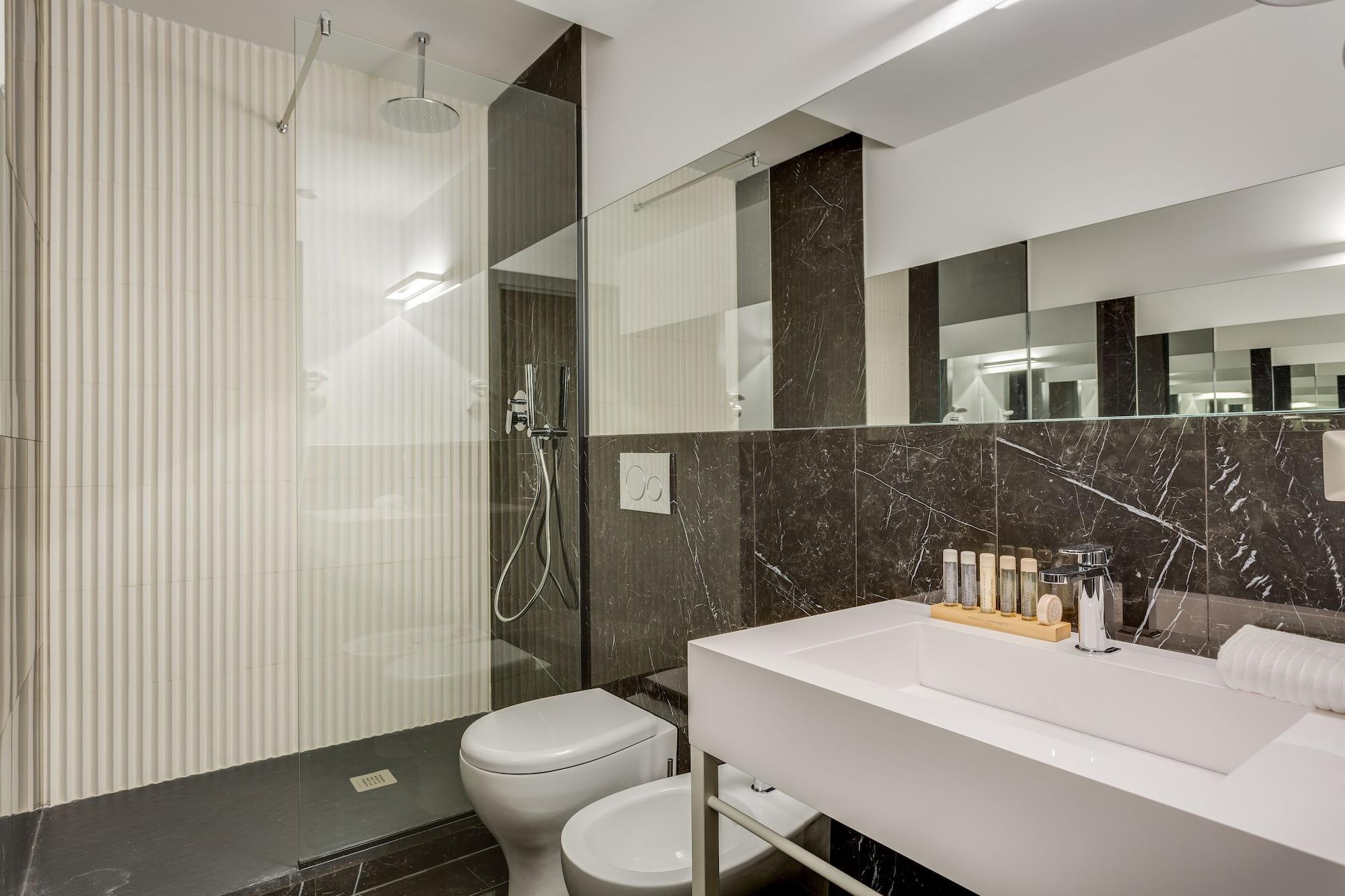 Otivm Hotell 4*