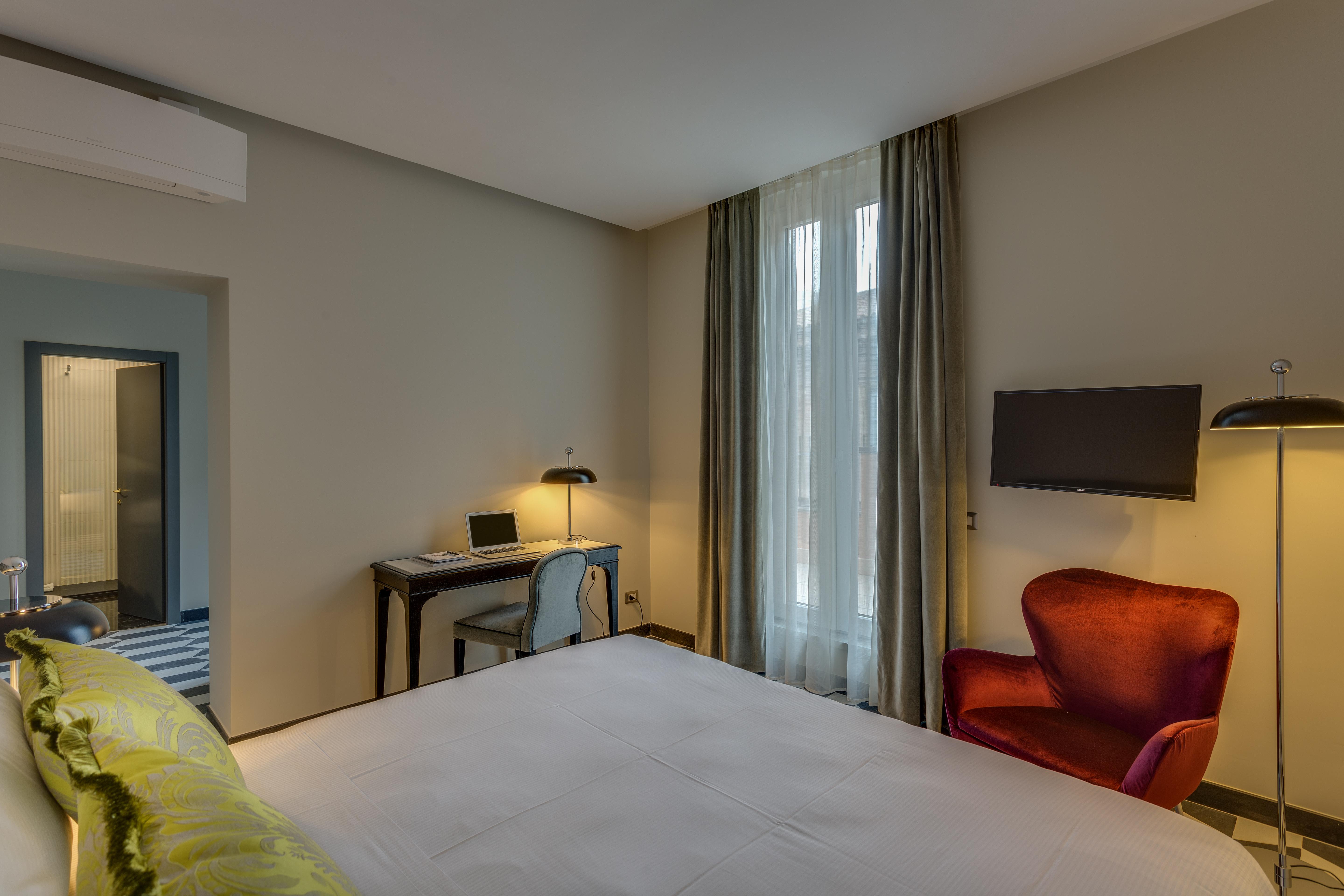 Otivm Hotell 4*