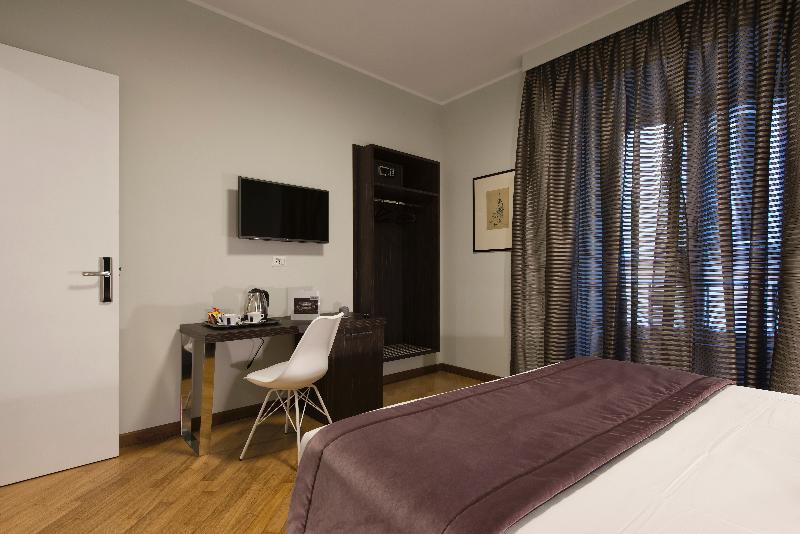 Hotell Otivm 4*